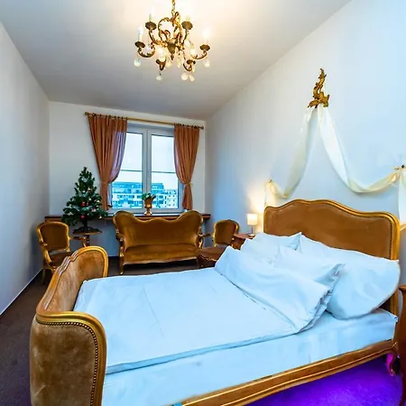 Bank Invest Apartmens - Old Town Appartement