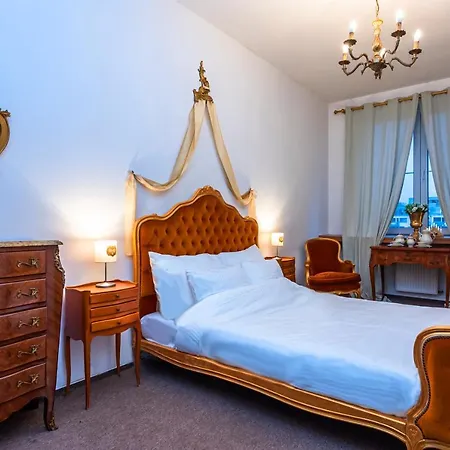 Bank Invest Apartmens - Old Town Appartement *