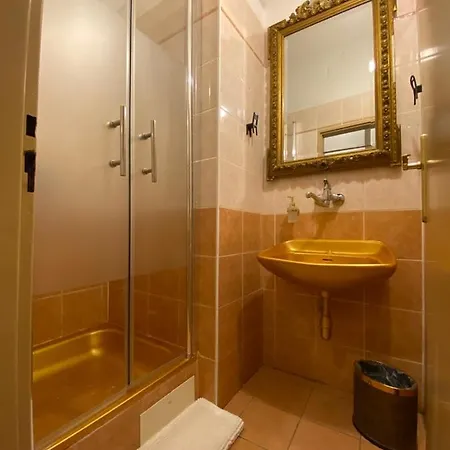 Bank Invest Apartmens - Old Town Appartement *