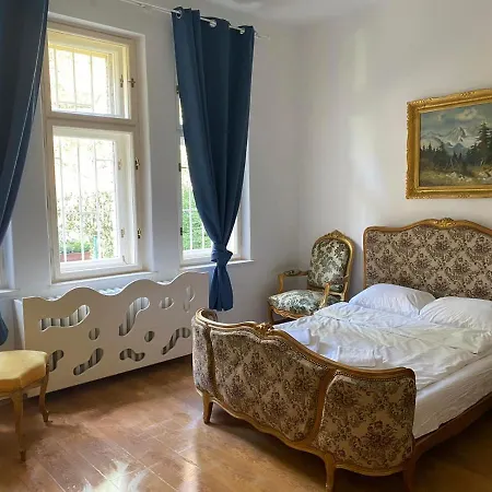Bank Invest Apartmens - Old Town Appartement
